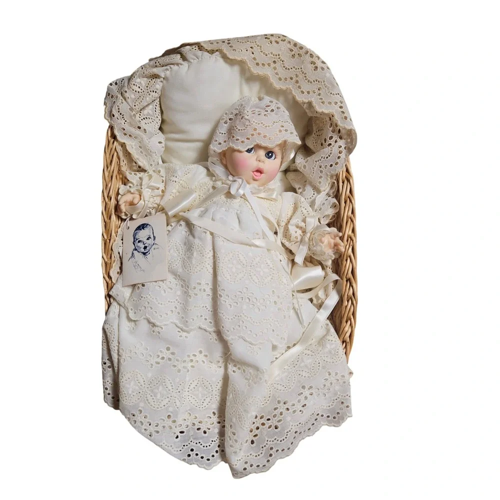 Vintage 1979 Gerber Baby Doll‎ Eyelet Lace Christening Gown & Basket Grandmacore